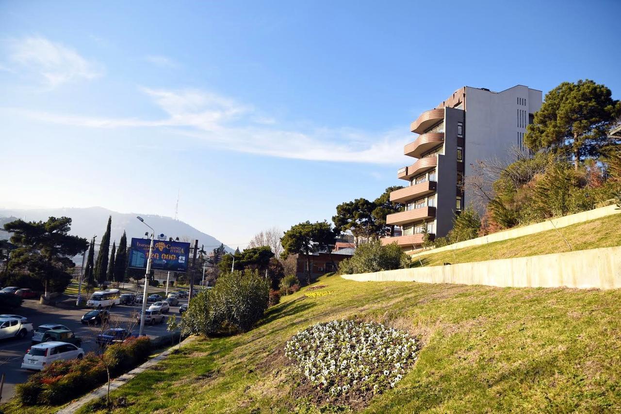 L U X U R Y Apartments In Old Tbilisi Ngoại thất bức ảnh