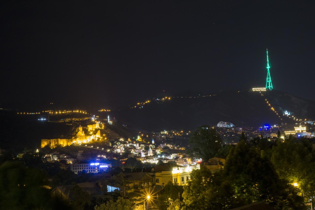 L U X U R Y Apartments In Old Tbilisi Ngoại thất bức ảnh
